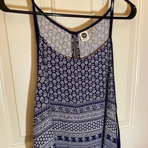 Roxy tank top